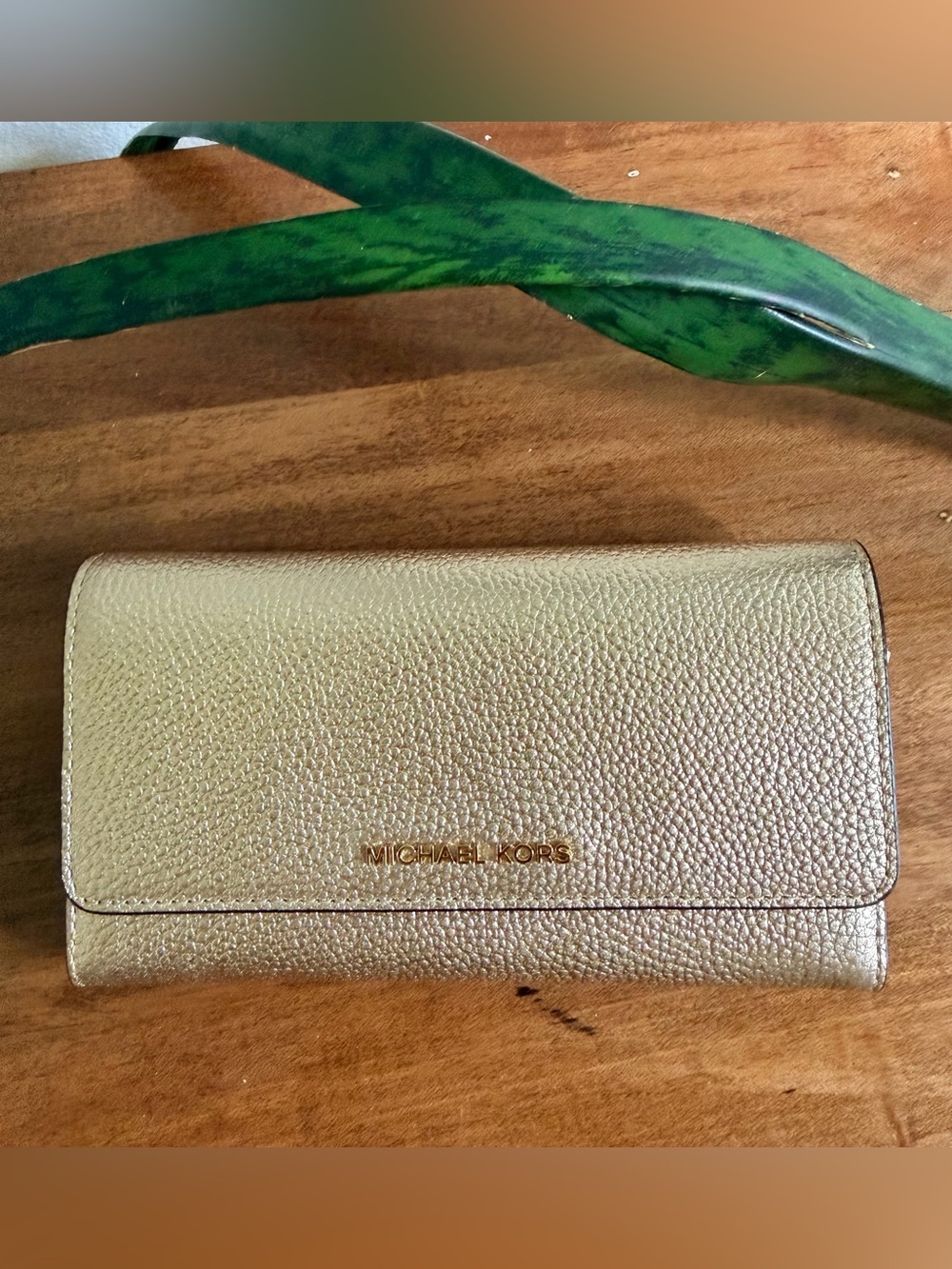MICHAEL KORS Jet Set Metallic Gold Leather Wallet